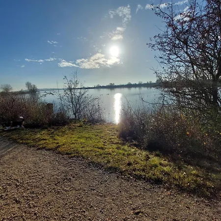 Ankerplatz Direkt Am Altmuehlsee Bei Juliane Und Klaus Апартаменты Muhr am See