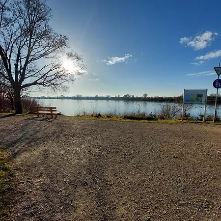 Ankerplatz Direkt Am Altmuehlsee Bei Juliane Und Klaus *