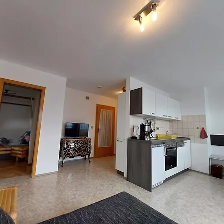 Ankerplatz Direkt Am Altmuehlsee Bei Juliane Und Klaus Apartmán Muhr am See